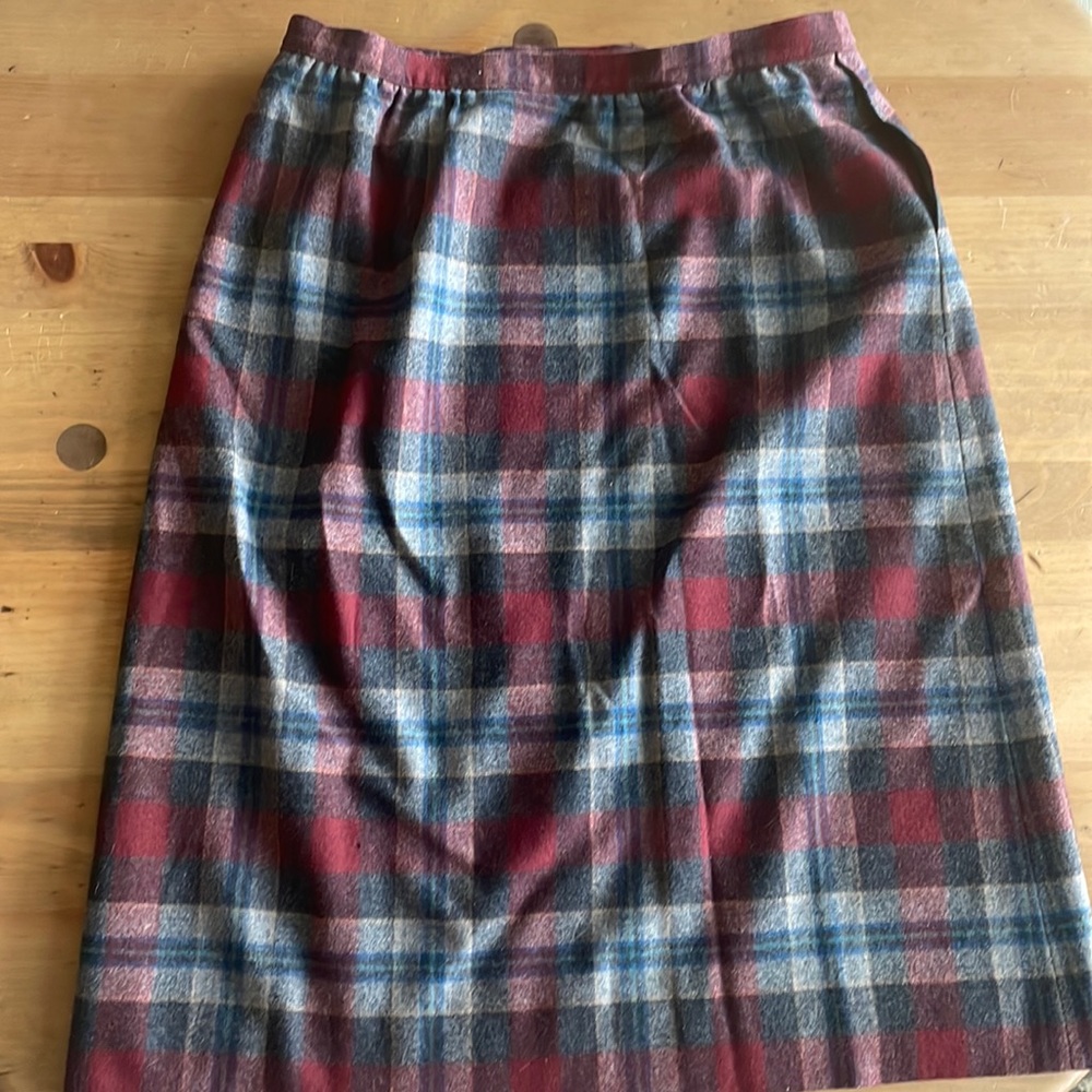 Vintage wool tartan pencil skirt
